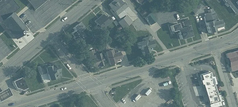 Main St