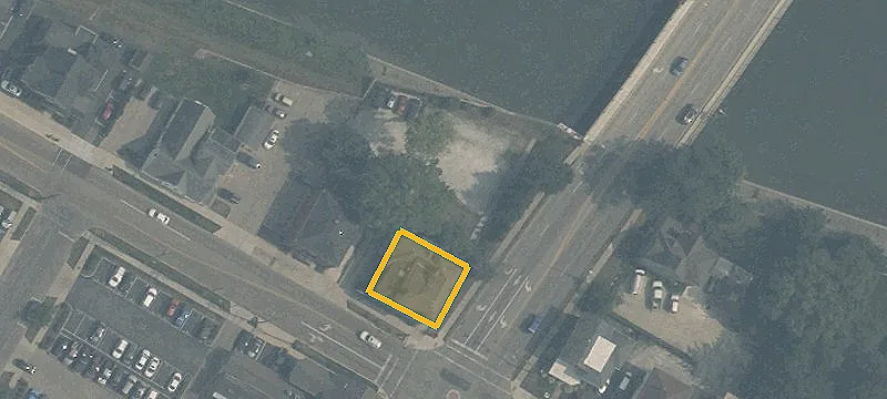 104 Market St