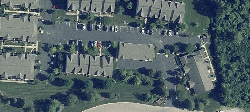 1527 Cmns Dr