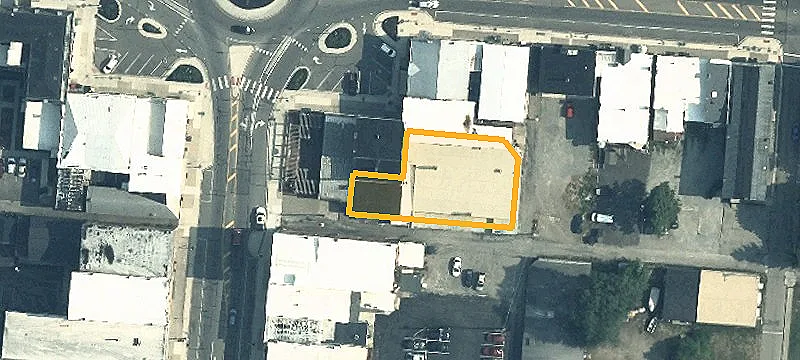 Monument Sq