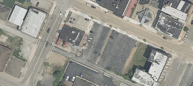 4th E St