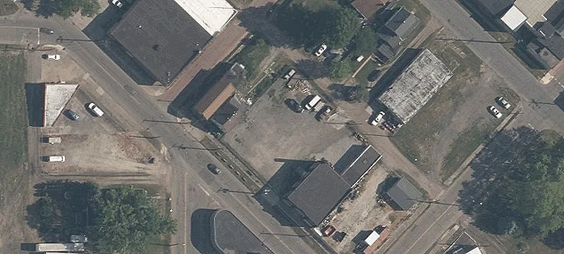 225 Hester Ave