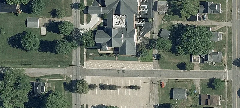 Main St