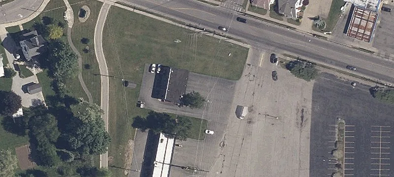 625 Main St
