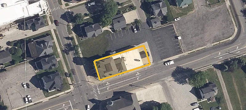313 Ctr St