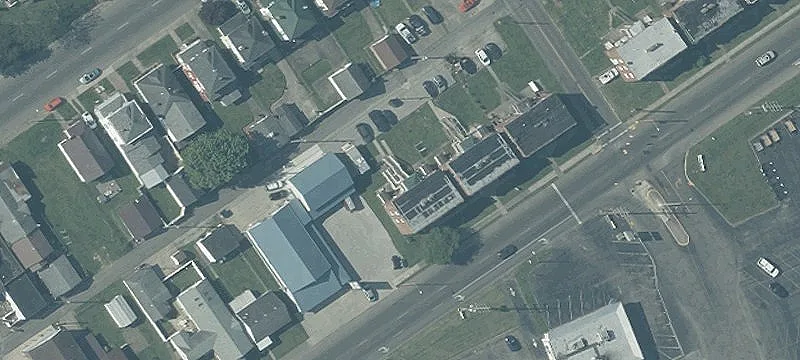 3535 Rhodes Ave