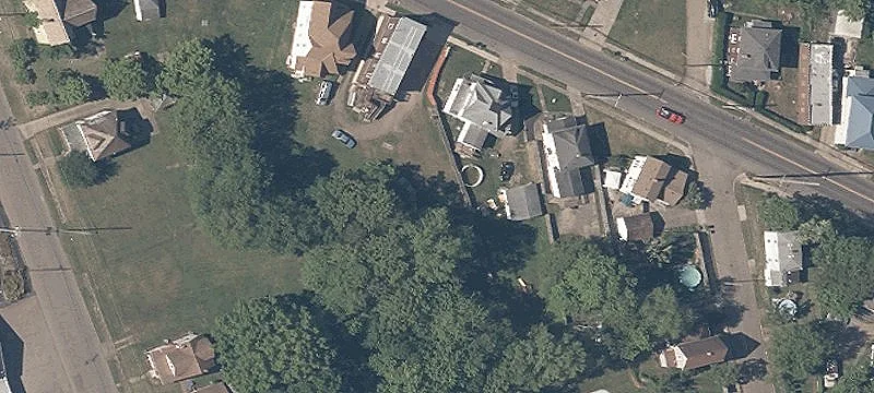 827 Walnut SE Rd