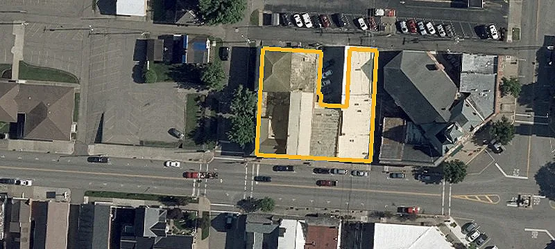 89 Main St