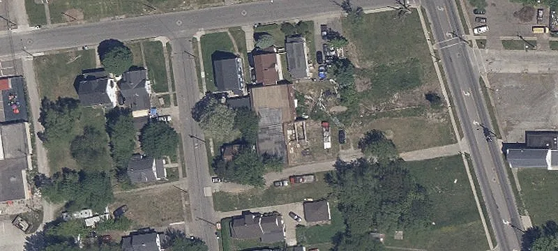 Elyria Ave