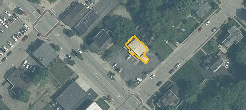 Main St