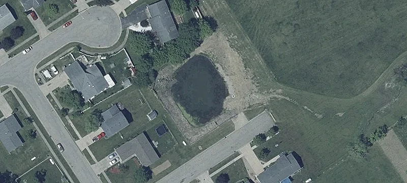 Lloyd Dr