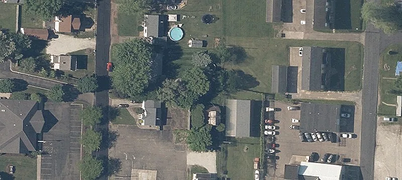 Leonard NW Ave