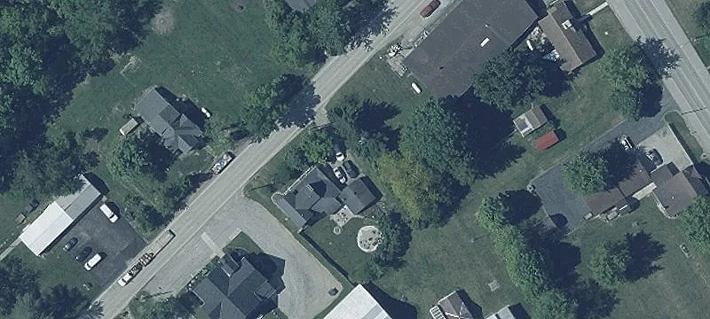 Treaty Line Rd