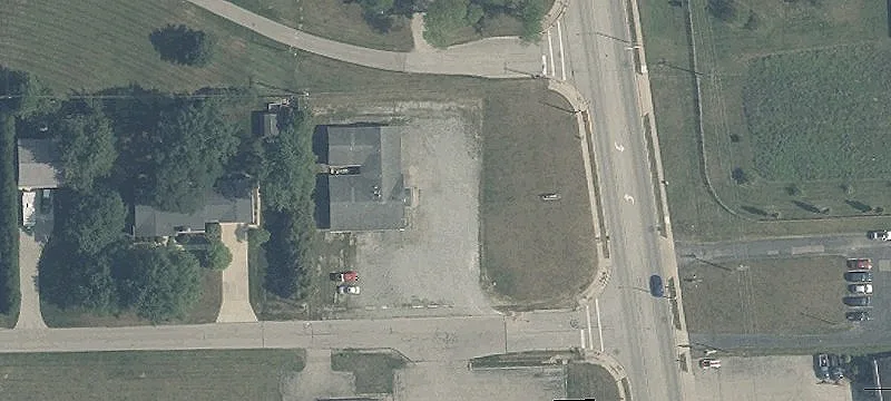 2329 Wapakoneta Ave