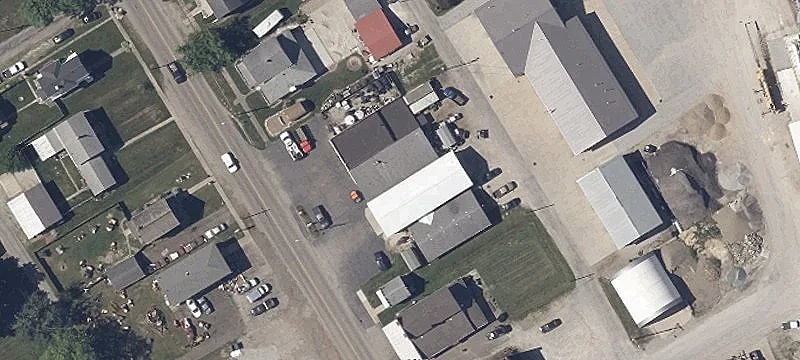 Kauffman Ave