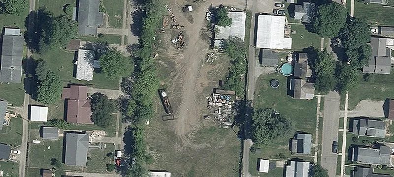 Bartlett St