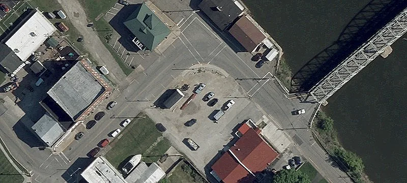 259 Frnt NW St