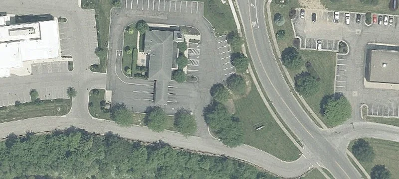 1017 Refugee Rd