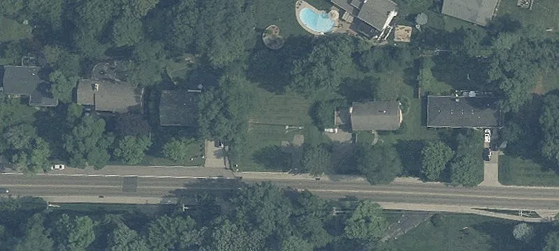 387 David Rd