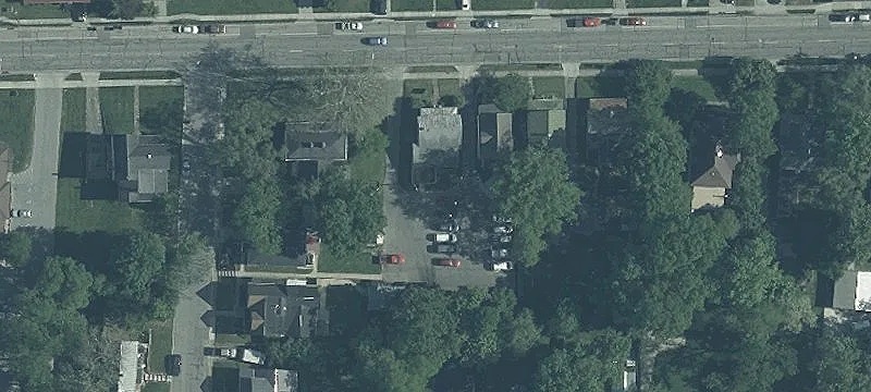 390 Main St