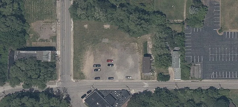 97 Robinson Rd