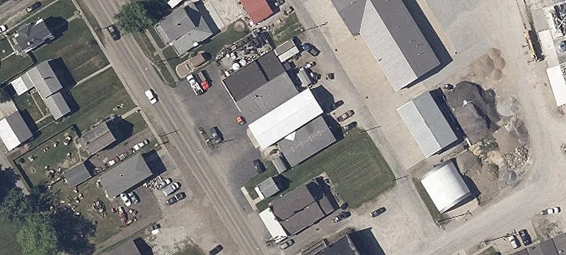 Kauffman Ave