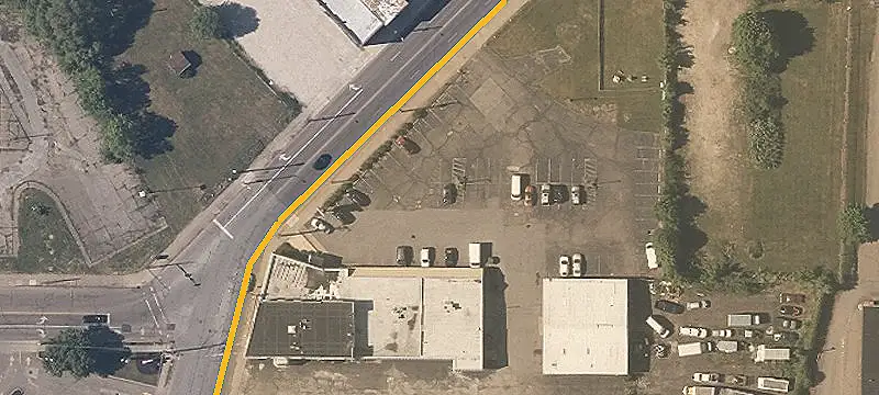 273-275 Wooster Rd