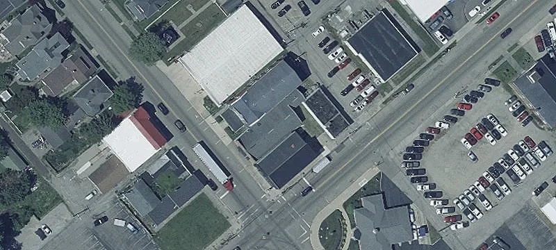 8 Main St