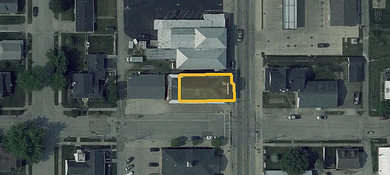 101 Main St