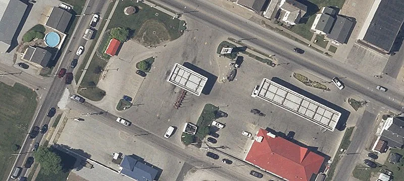 Main St