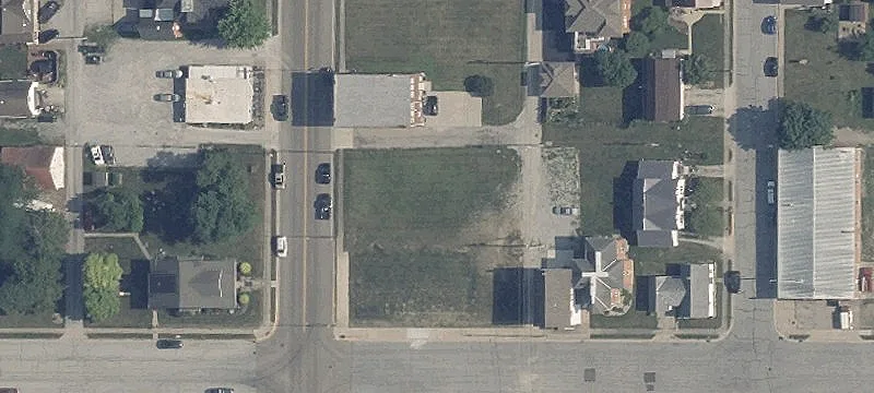 Main St