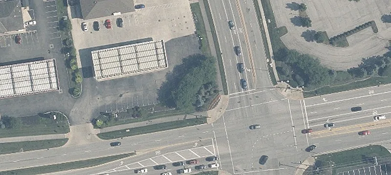 Tuttle Xing Blvd