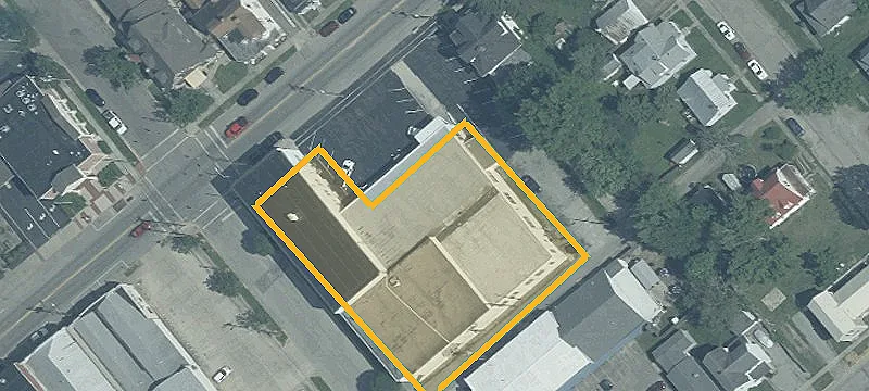 Main St