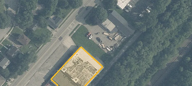 Ee Dayton Dr