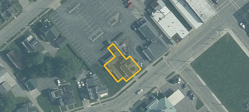 120 Main St