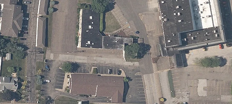 Lk NE Ave