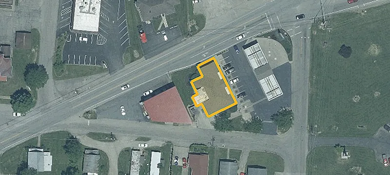 735 Main St