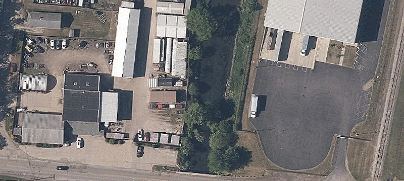 Snyder Ave