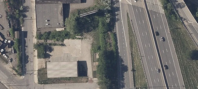 Trumbull Ave