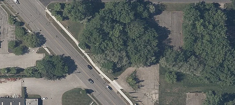 Broadway Ave