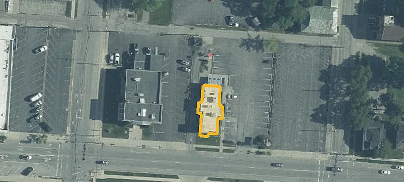 127 Main St