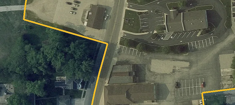137 Ctr St