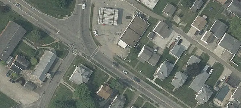 Main St