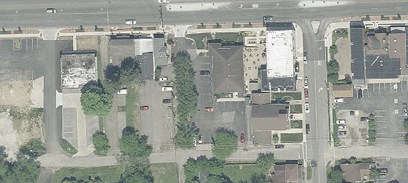 7323 Main St