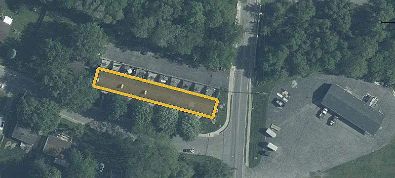 Woodland Dr