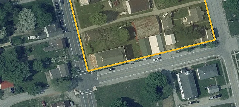 599 Main St