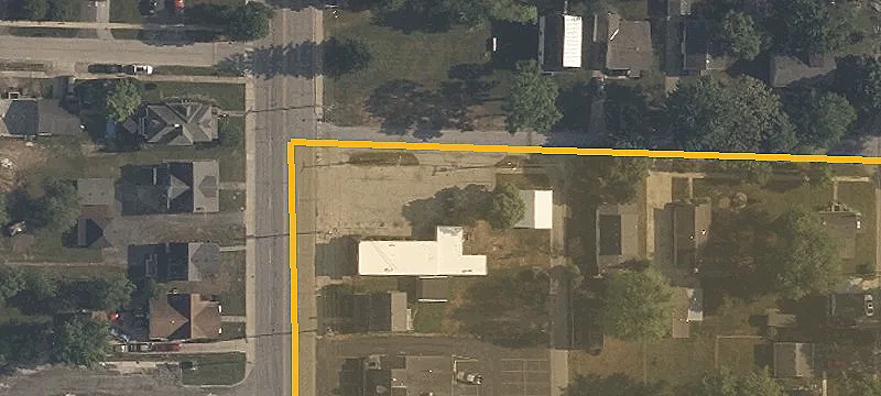709 Main St