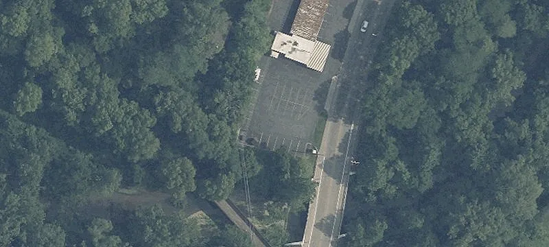 Hillcrest Ave