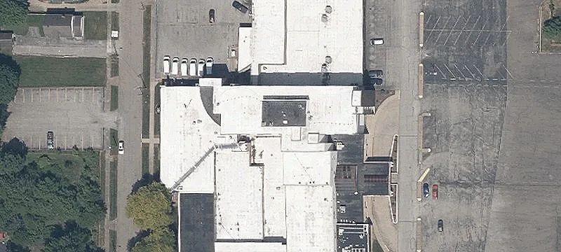 100 Broadway Ave