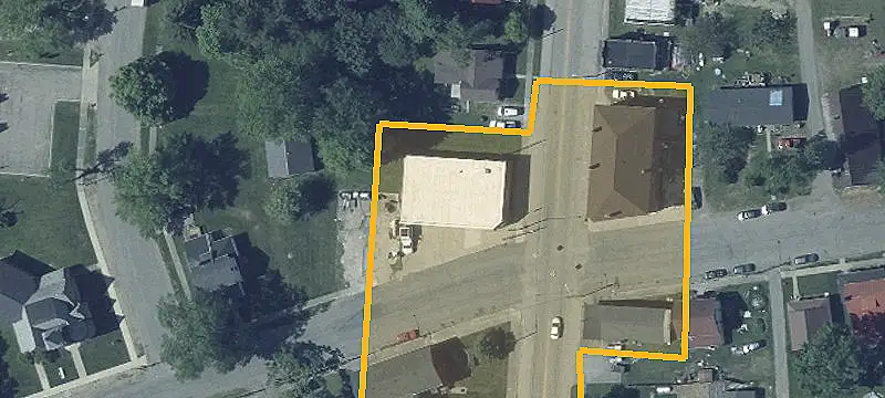 101 Main St